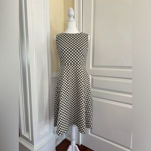 Talbots Fit and Flare Gray and Cream Polka Dot Dress Size Small
